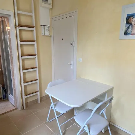 Apartment Cosy A 50m De La A Cabourg, 3 Pers, Equipe - Fr-1-487-330